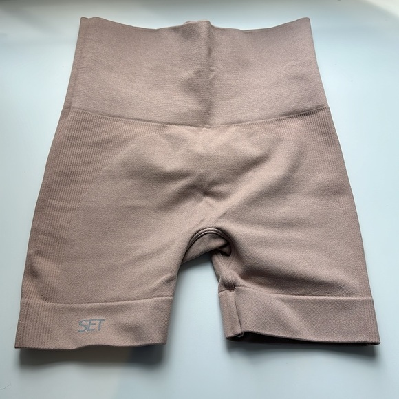 Set Active Set - Picture 5 of 8